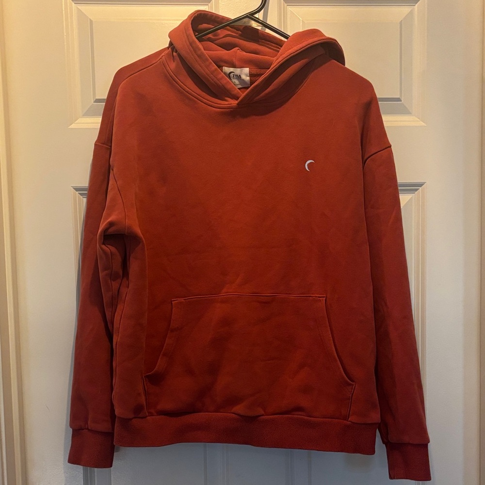 EUC ZYIA Women’s Relaxation Sz Large Rust Colored Hoodie